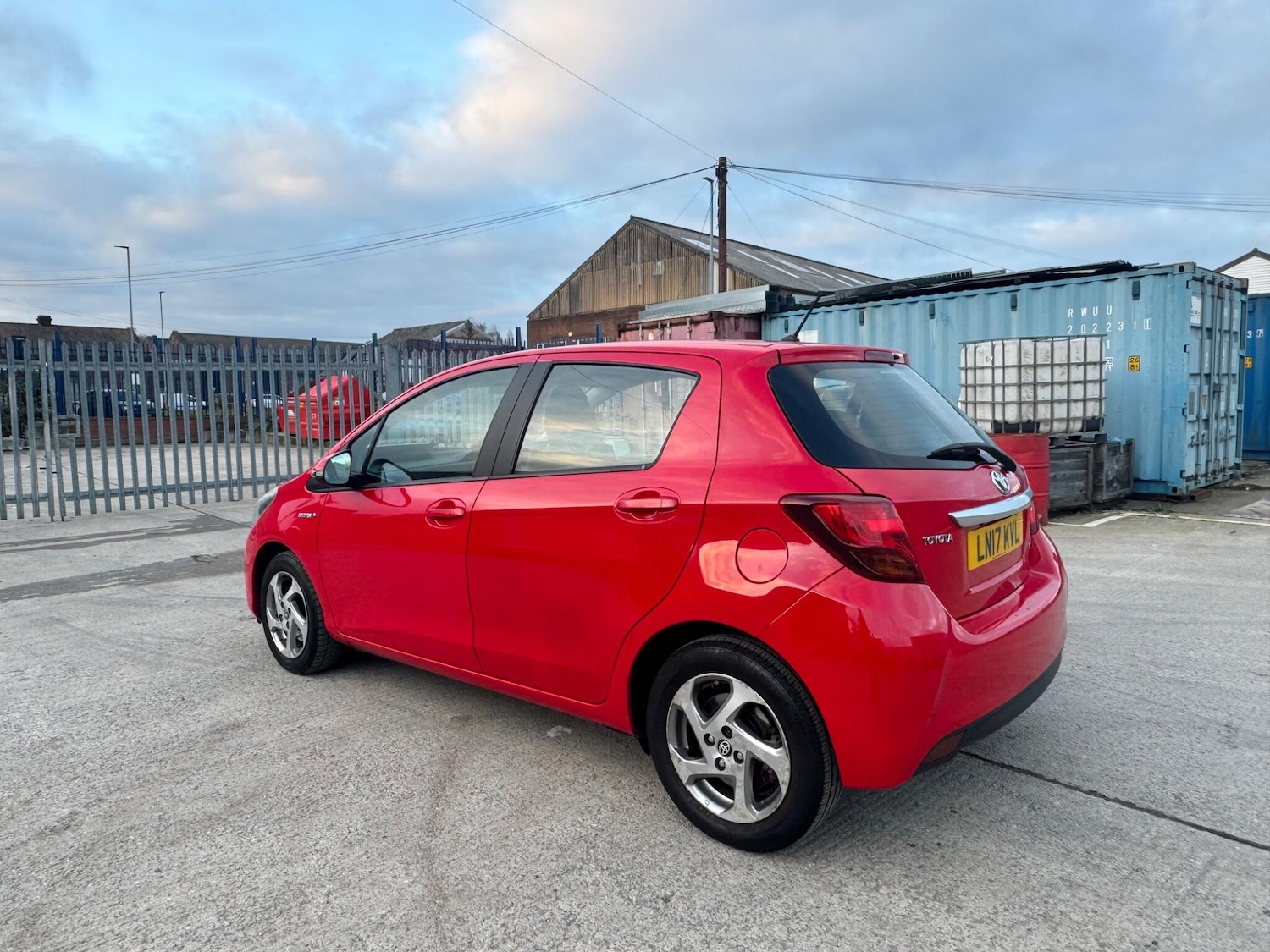 Used Toyota Yaris 2017 for sale - 77074670: Photo 7