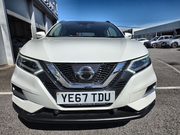 Used Nissan Qashqai 2017 for sale - 79568300: Photo