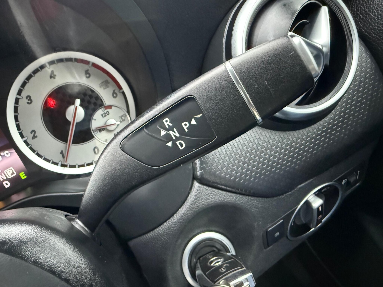 Used Mercedes-Benz A-Class 2015 for sale - 78184953: Photo 39