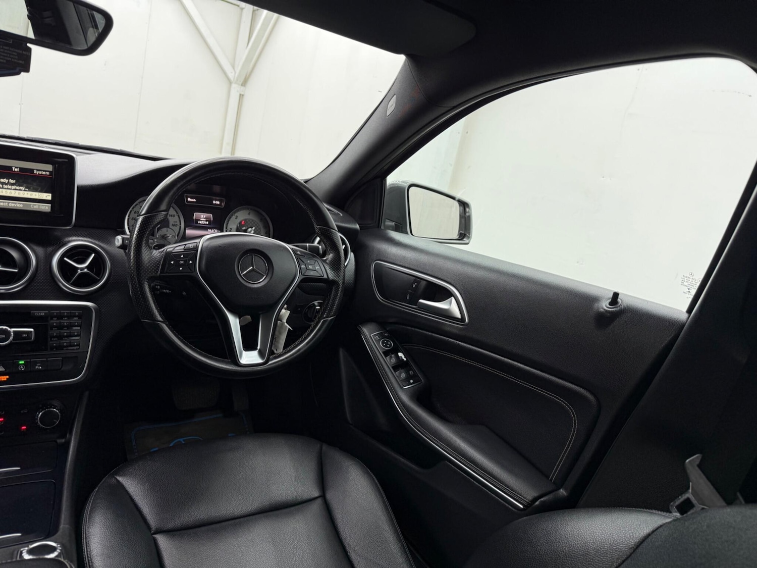 Used Mercedes-Benz A-Class 2015 for sale - 78184953: Photo 41