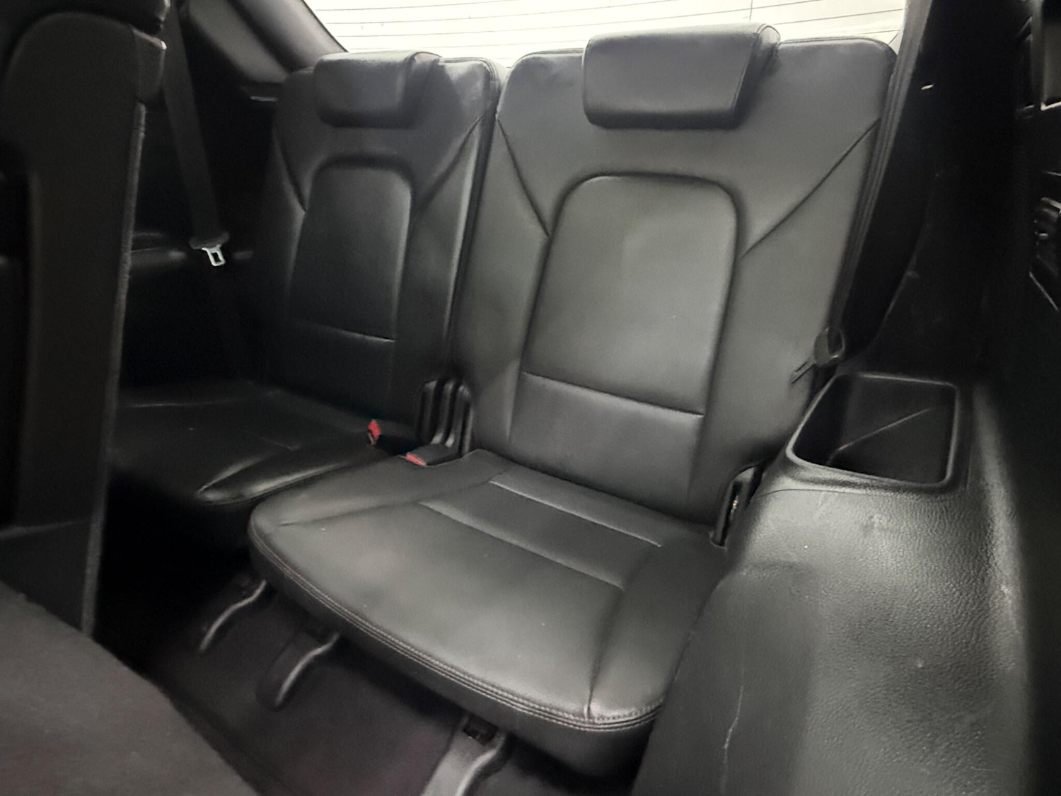 Used Hyundai Santa Fe 2015 for sale - 77783913: Photo 29