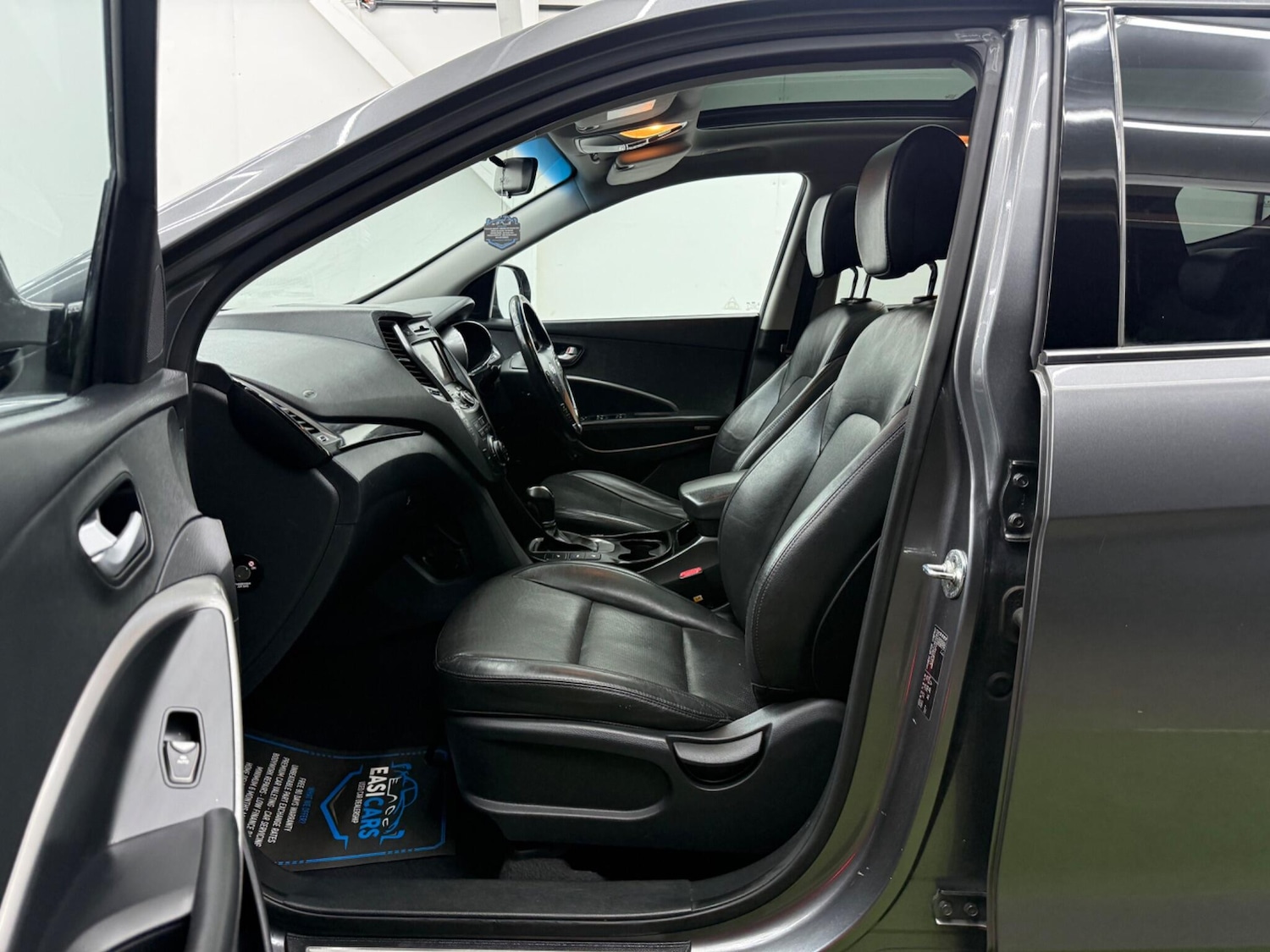 Used Hyundai Santa Fe 2015 for sale - 77783913: Photo 30