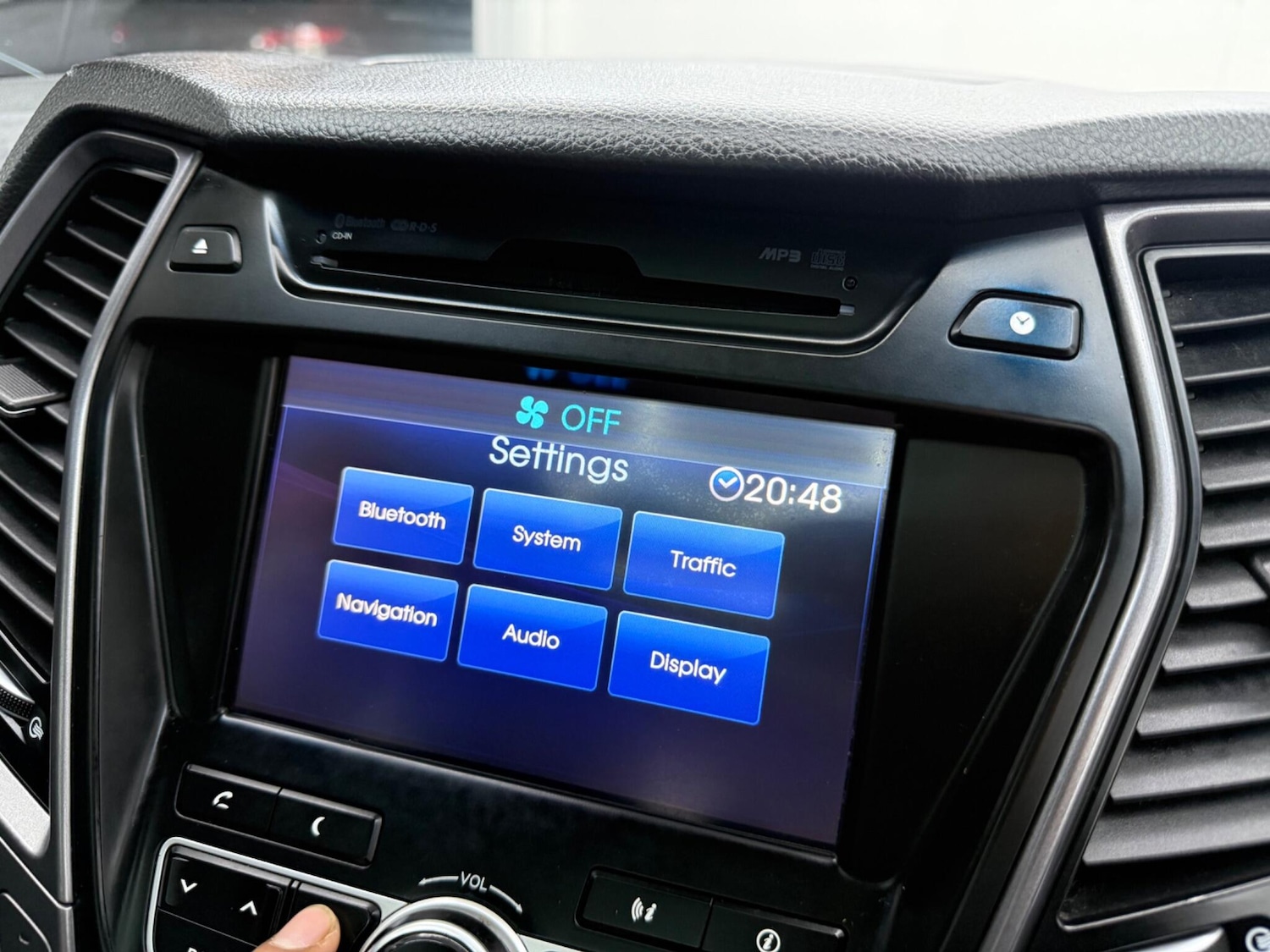 Used Hyundai Santa Fe 2015 for sale - 77783913: Photo 51