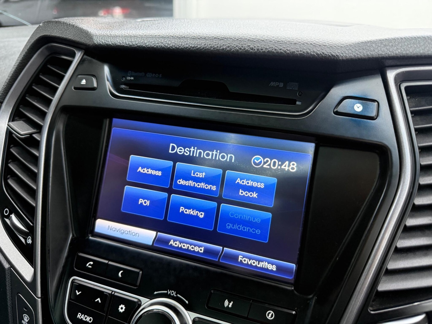 Used Hyundai Santa Fe 2015 for sale - 77783913: Photo 52