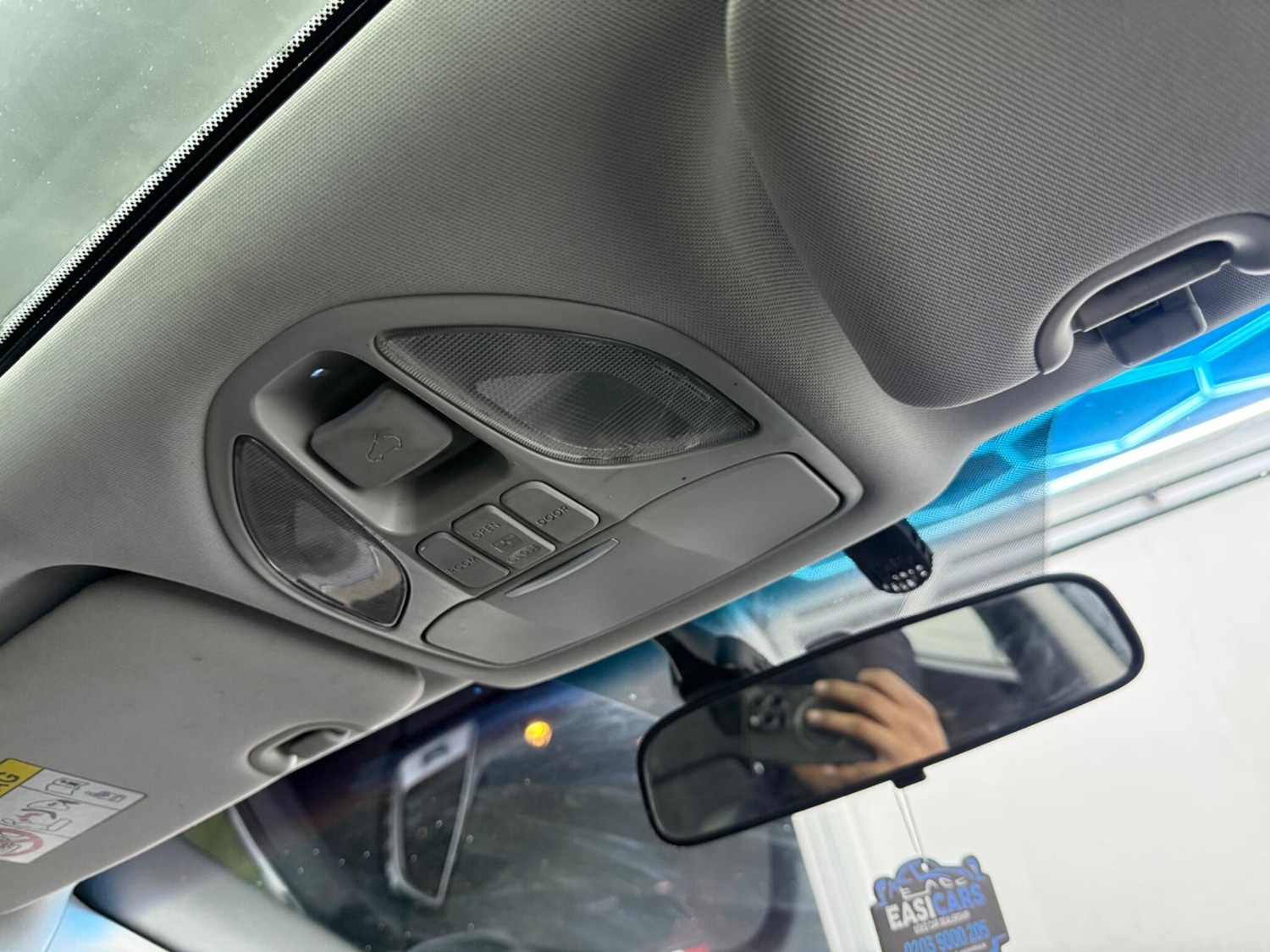 Used Hyundai Santa Fe 2015 for sale - 77783913: Photo 62