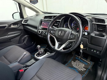 Used Honda Jazz 2018 for sale - 78911635: Photo