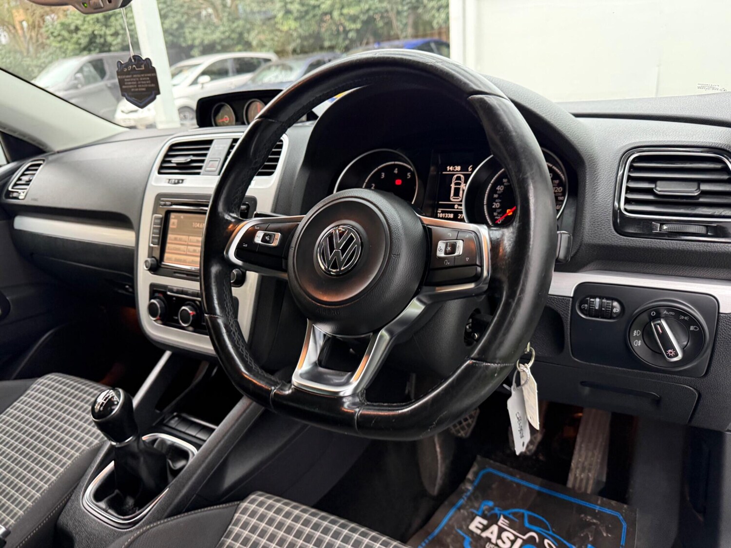 Used Volkswagen Scirocco for sale - 77613049: Photo 15