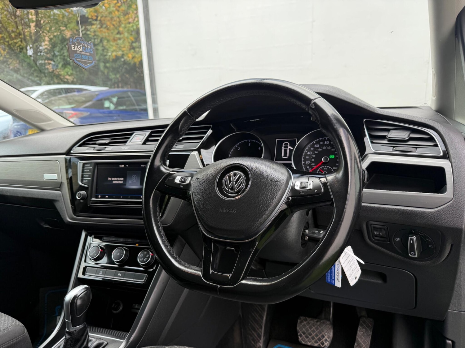 Used Volkswagen Touran 2016 for sale - 76201168: Photo 15