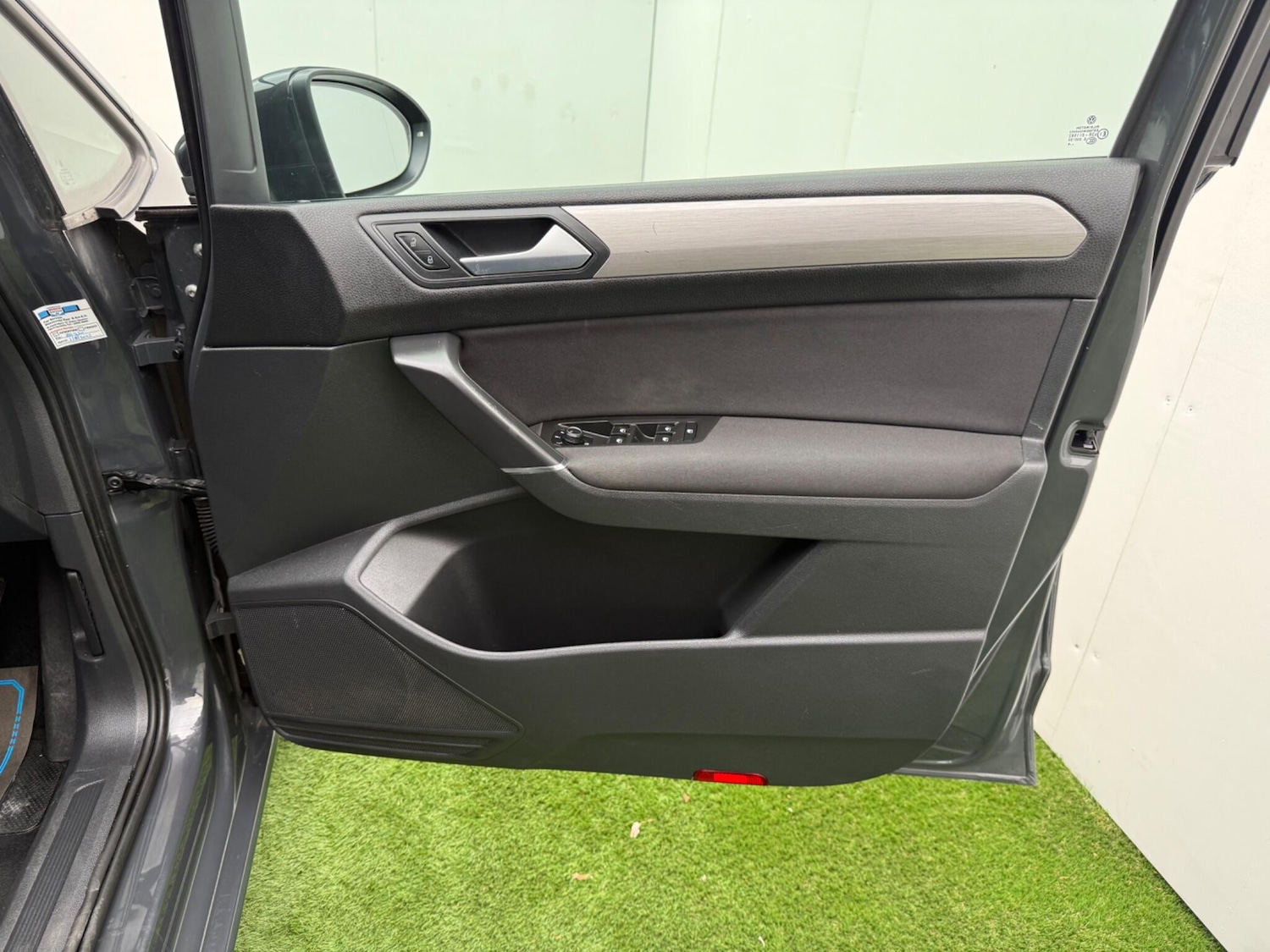 Used Volkswagen Touran 2016 for sale - 76201168: Photo 17