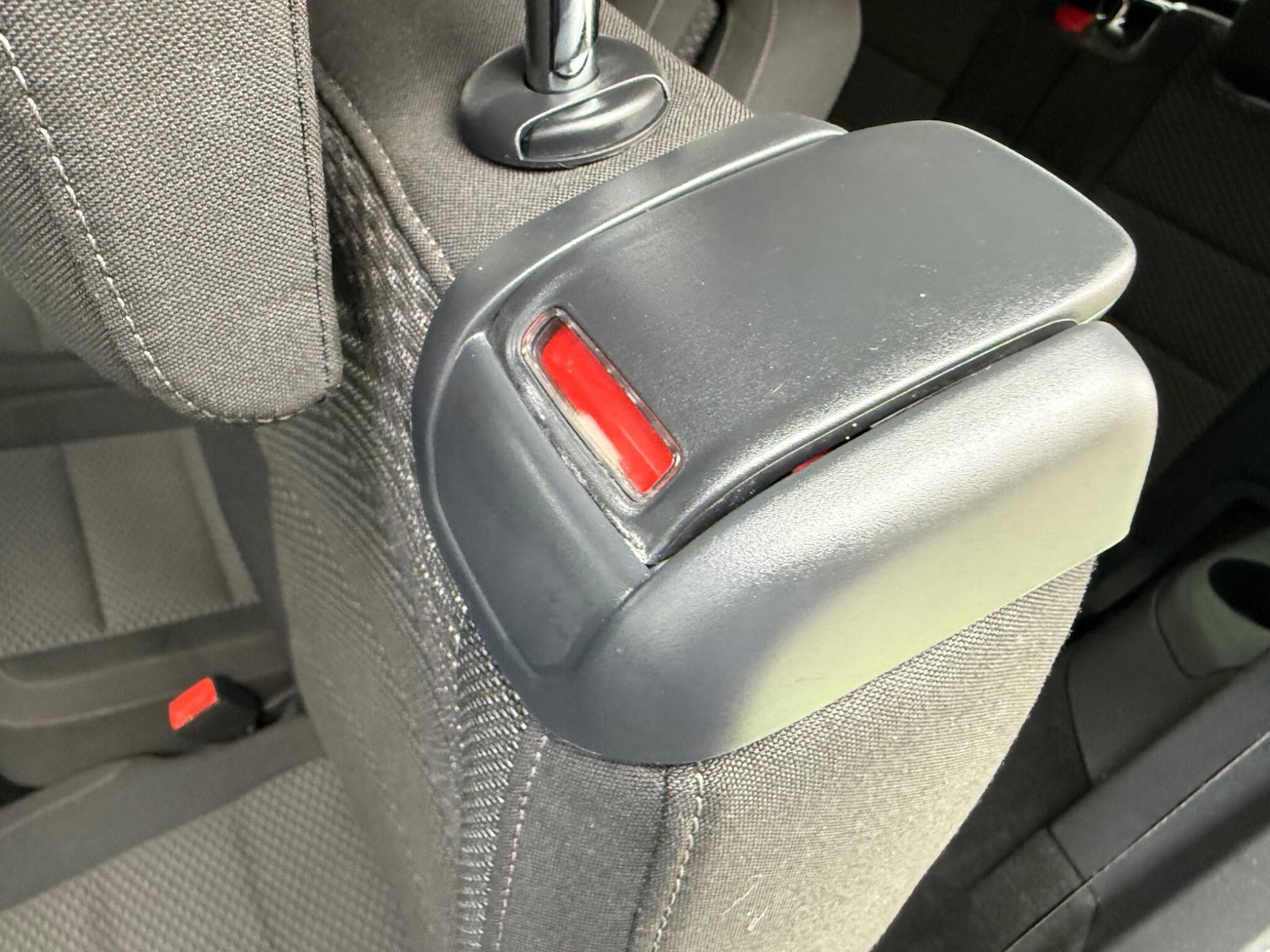 Used Volkswagen Touran 2016 for sale - 76201168: Photo 27