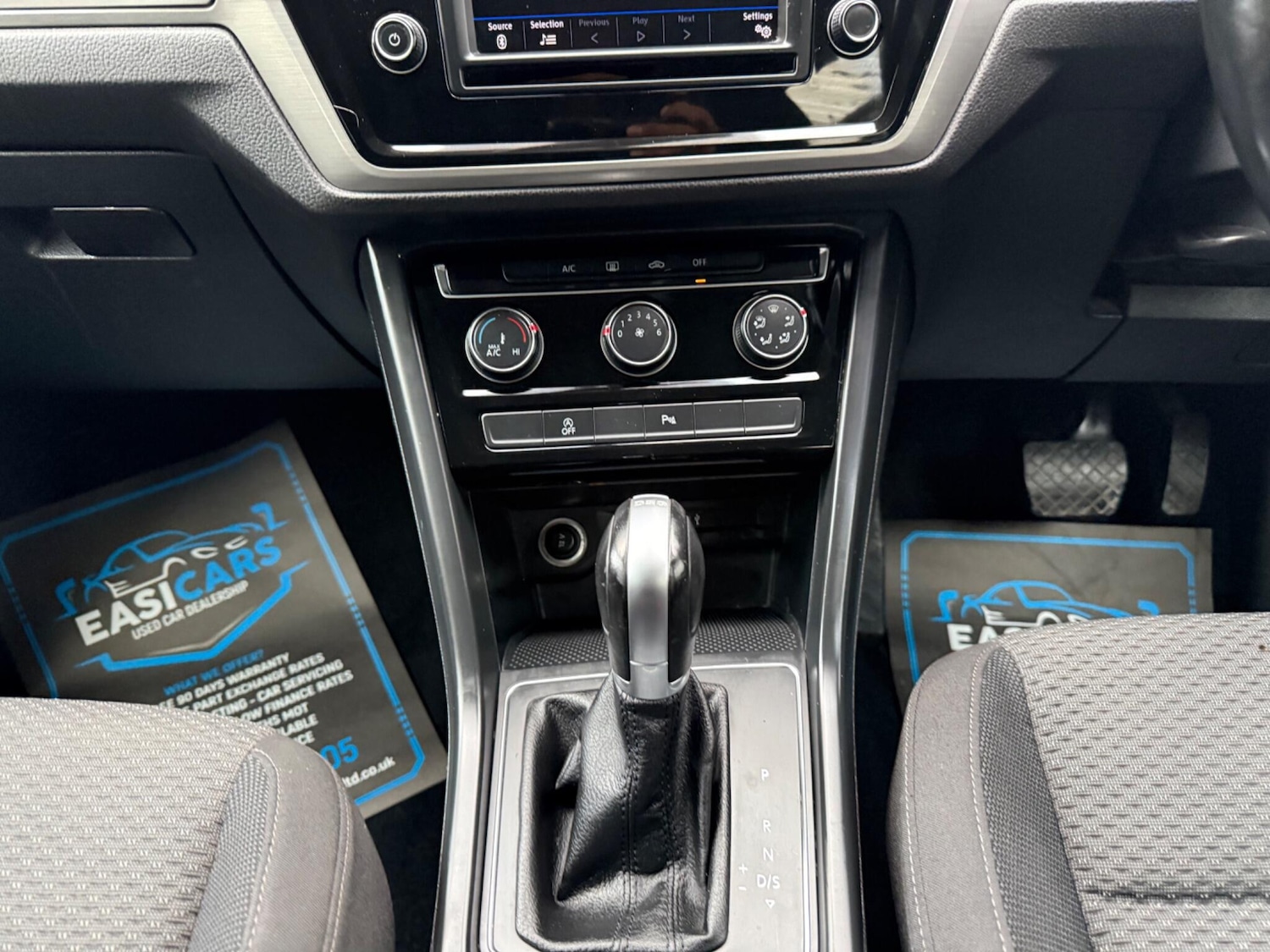 Used Volkswagen Touran 2016 for sale - 76201168: Photo 34