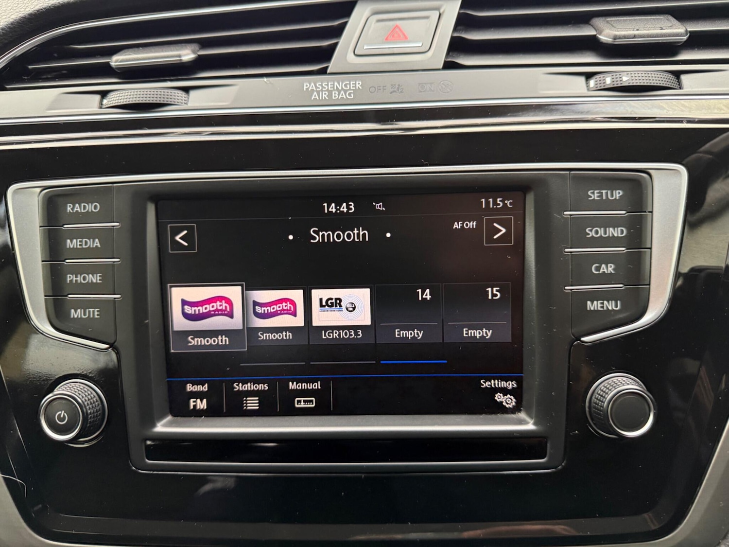 Used Volkswagen Touran 2016 for sale - 76201168: Photo 48