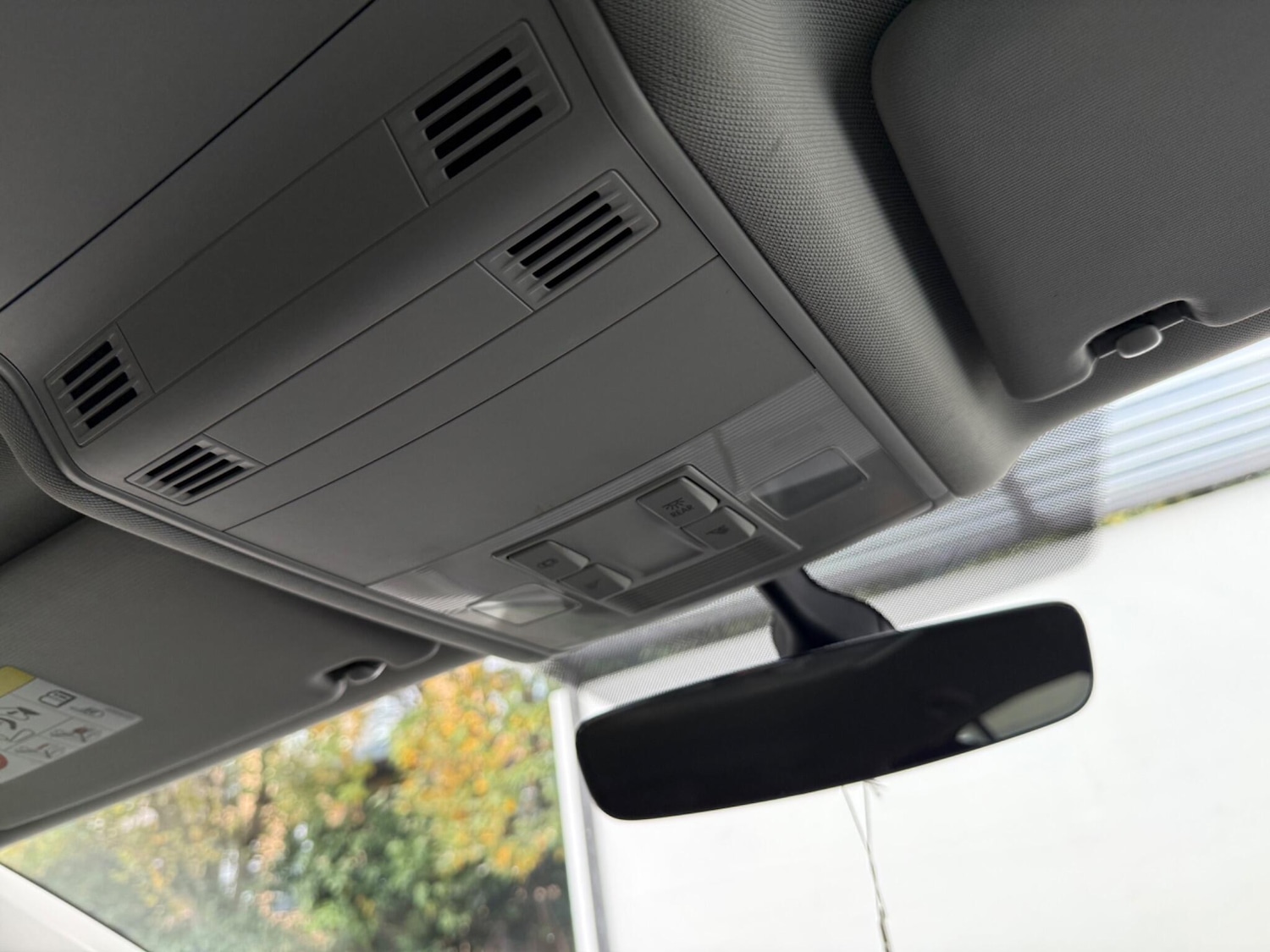 Used Volkswagen Touran 2016 for sale - 76201168: Photo 59