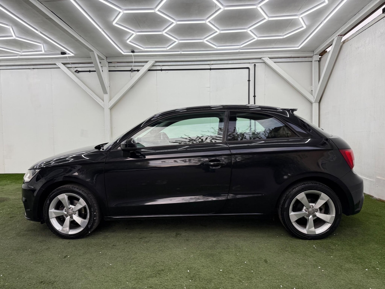 Used Audi A1 2016 for sale - 78203726: Photo 10