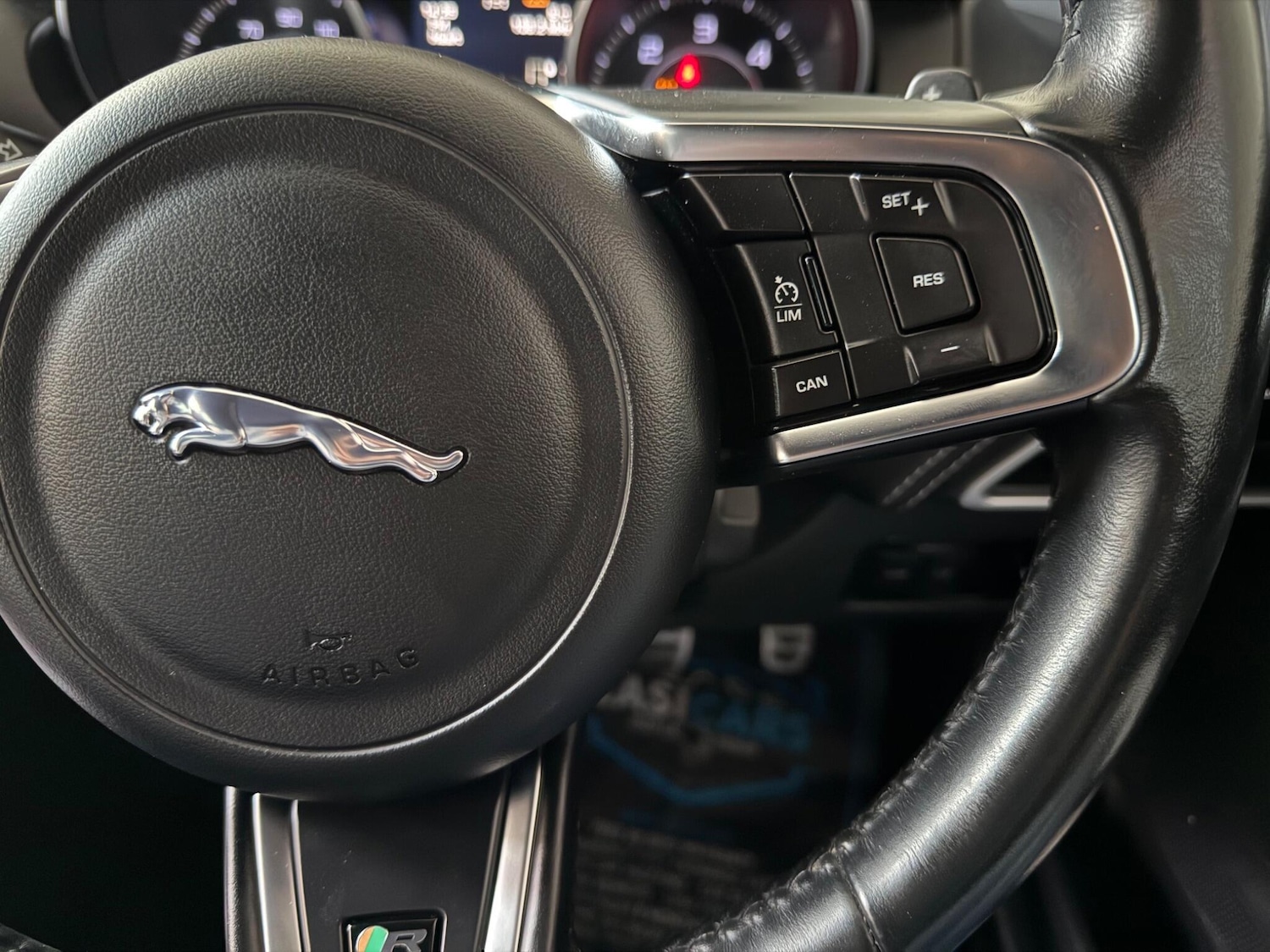 Used Jaguar XE 2016 for sale - 76688885: Photo 35