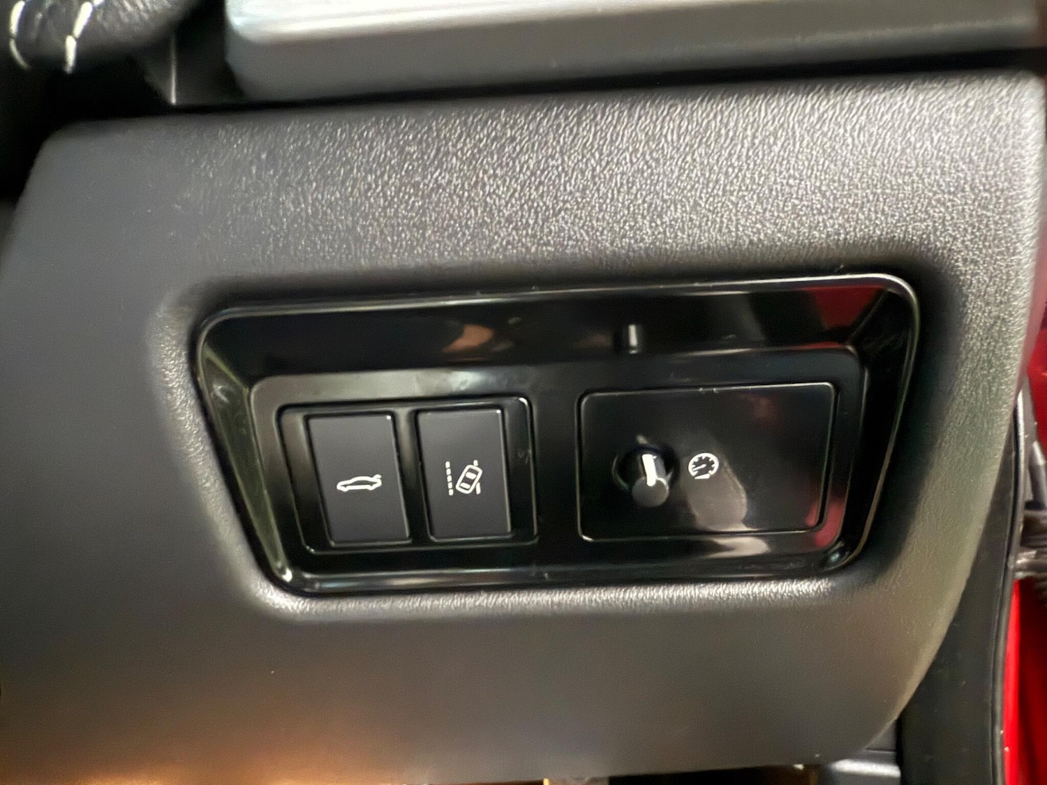 Used Jaguar XE 2016 for sale - 76688885: Photo 42