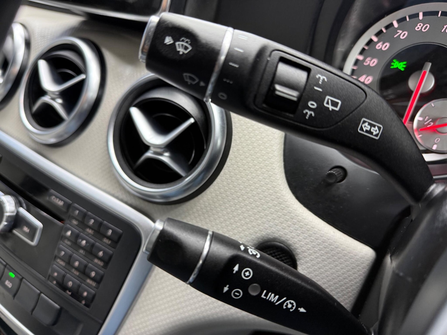 Used Mercedes-Benz A-Class 2014 for sale - 77550501: Photo 37