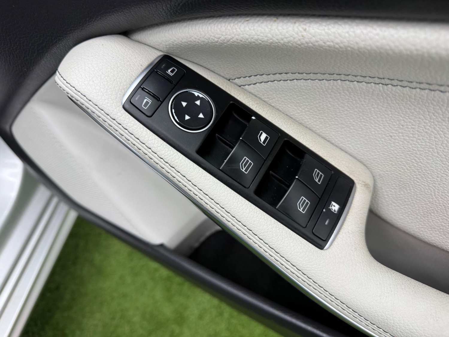 Used Mercedes-Benz A-Class 2014 for sale - 77550501: Photo 40