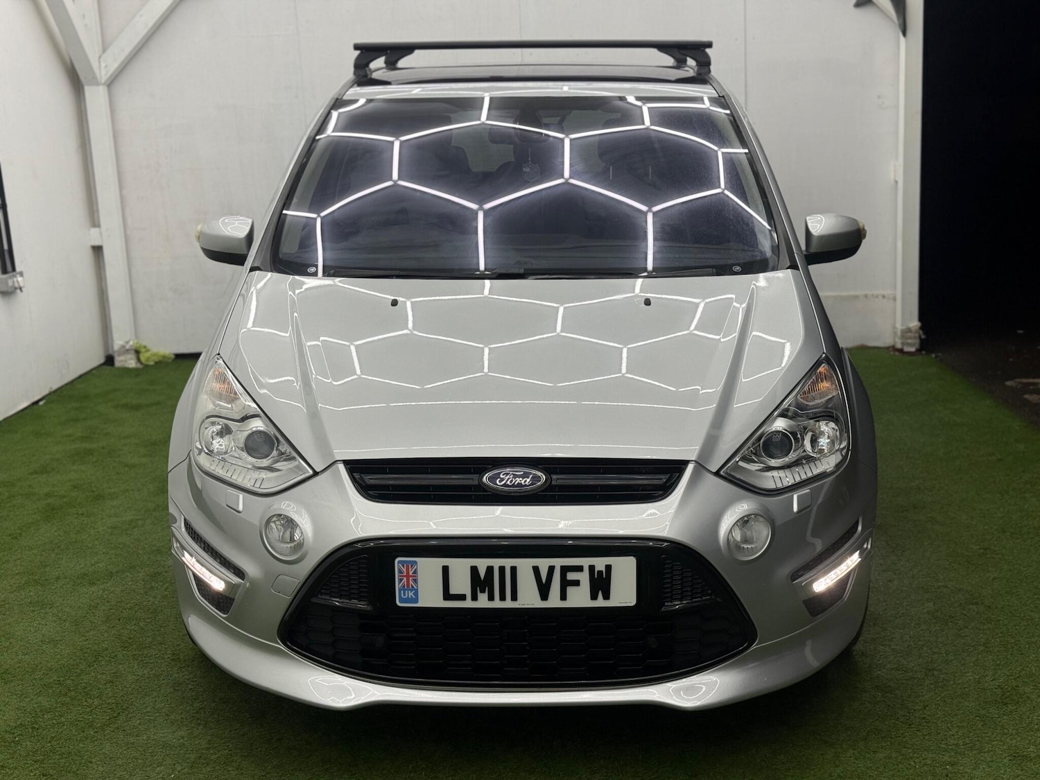 Used Ford S-Max 2011 for sale - 77538570: Photo 12