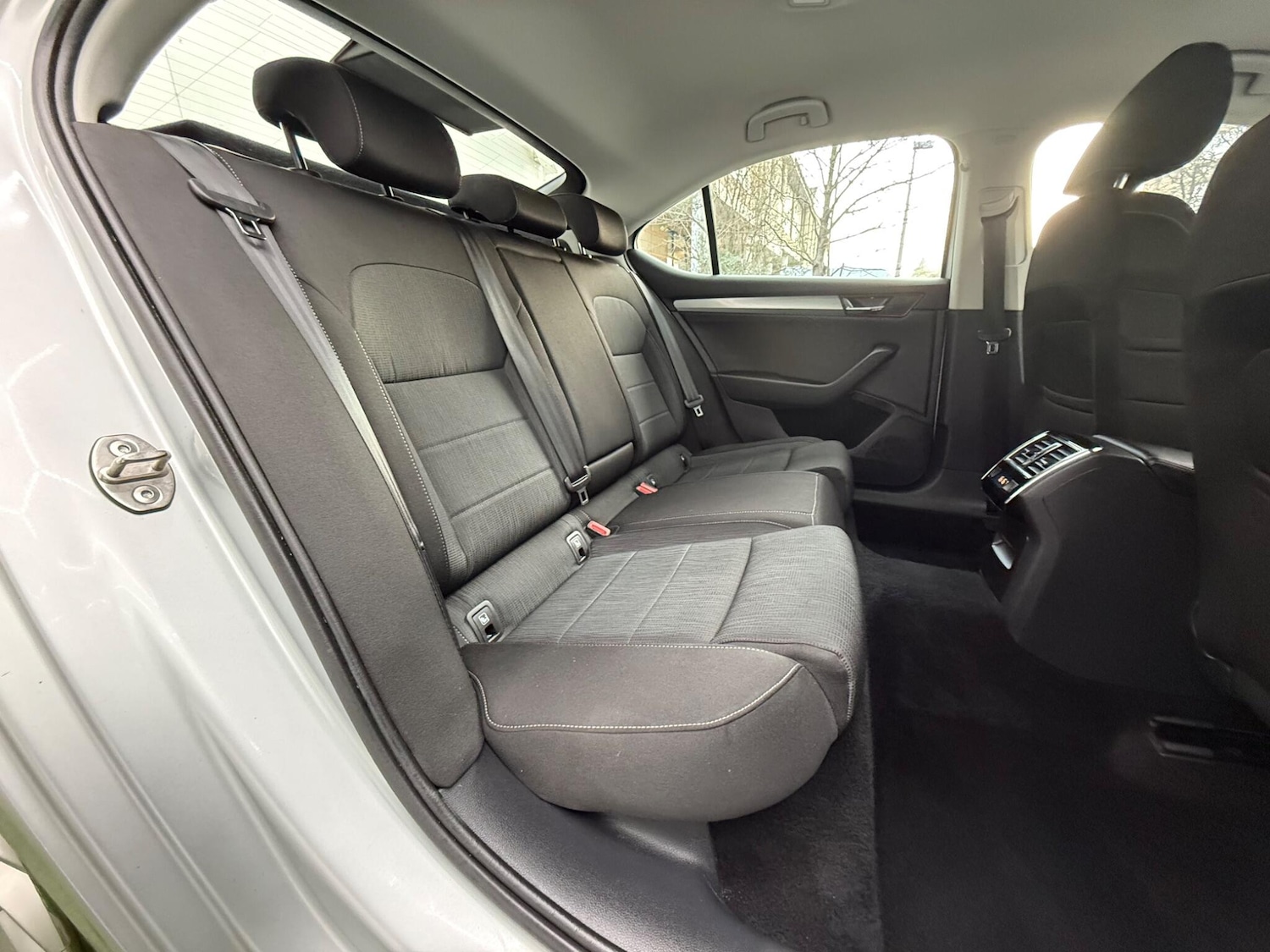 Used Skoda Superb 2017 for sale - 77753786: Photo 19