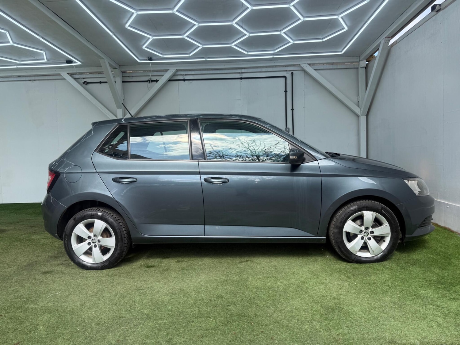 Used Skoda Fabia for sale - 78127547: Photo 2