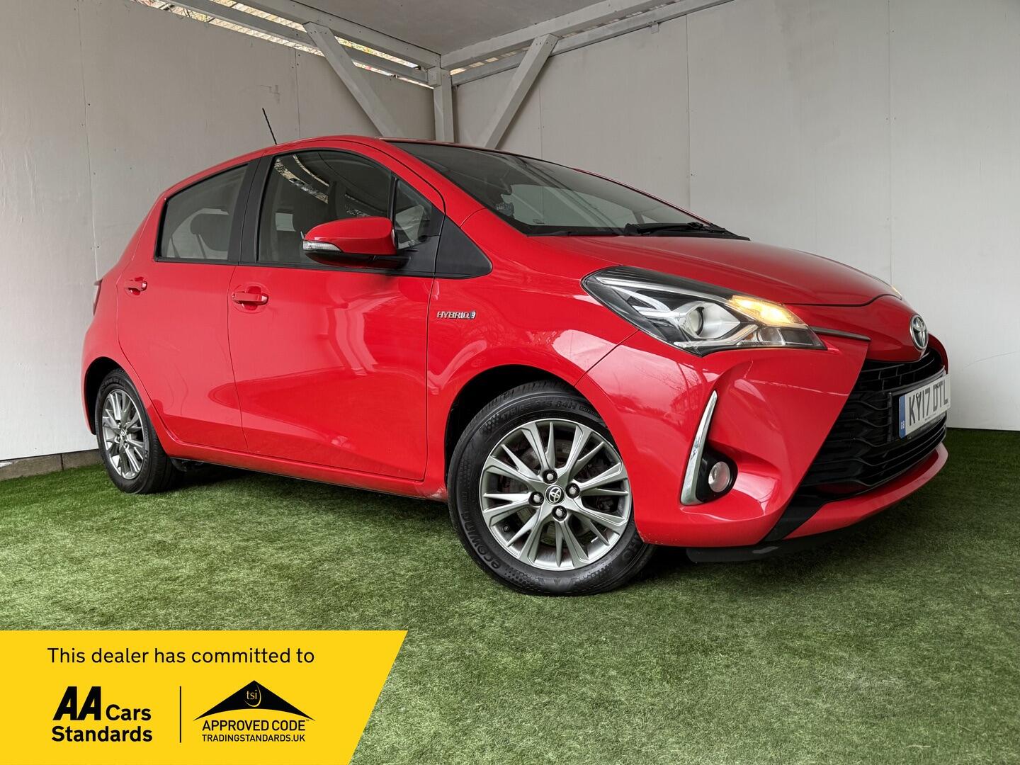 Used Toyota Yaris 2017 for sale - 76976495: Photo 1