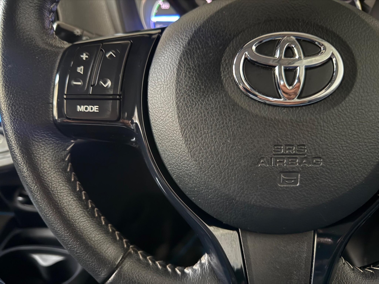 Used Toyota Yaris 2017 for sale - 76976495: Photo 34