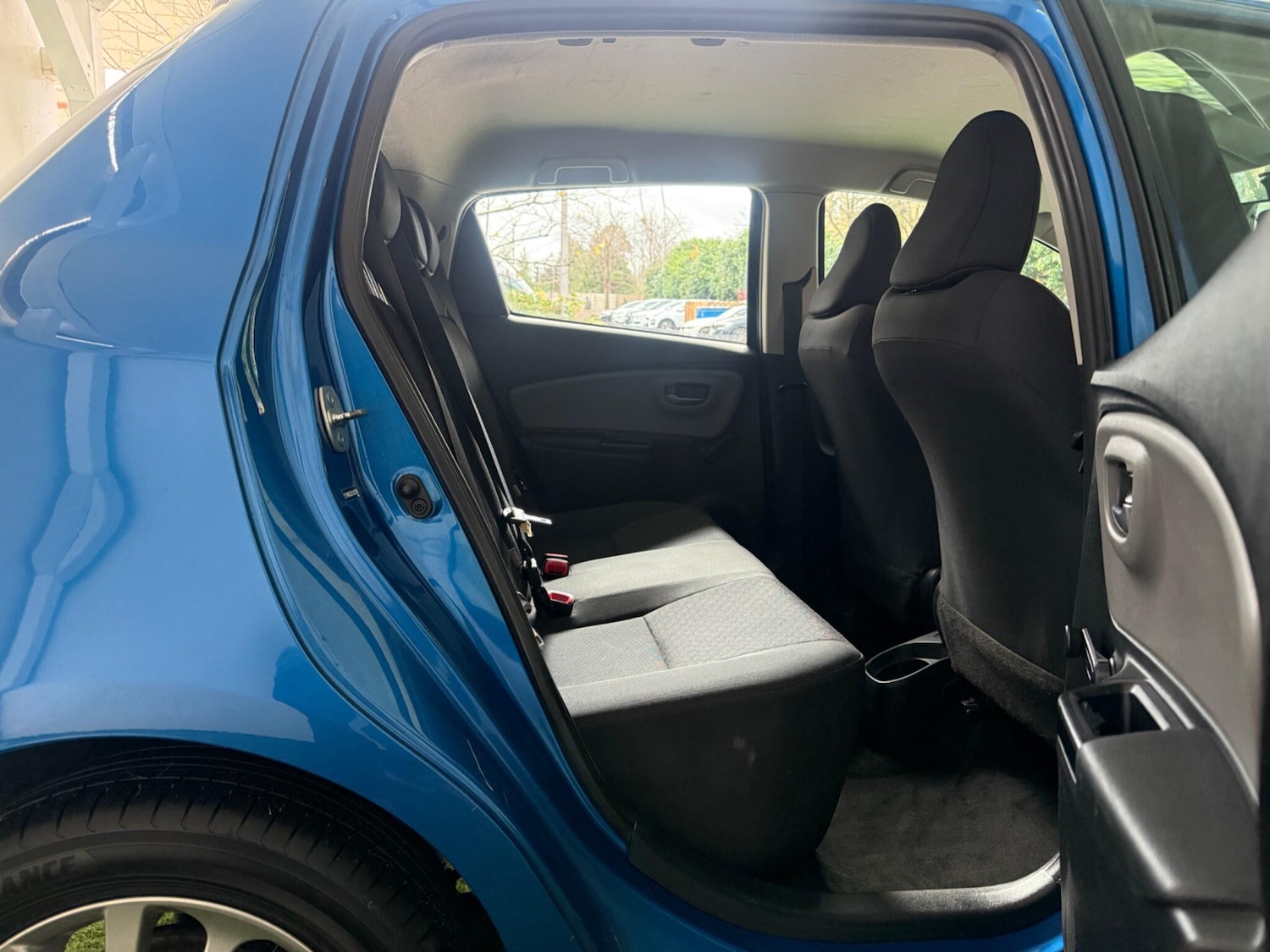 Used Toyota Yaris 2015 for sale - 77040414: Photo 17