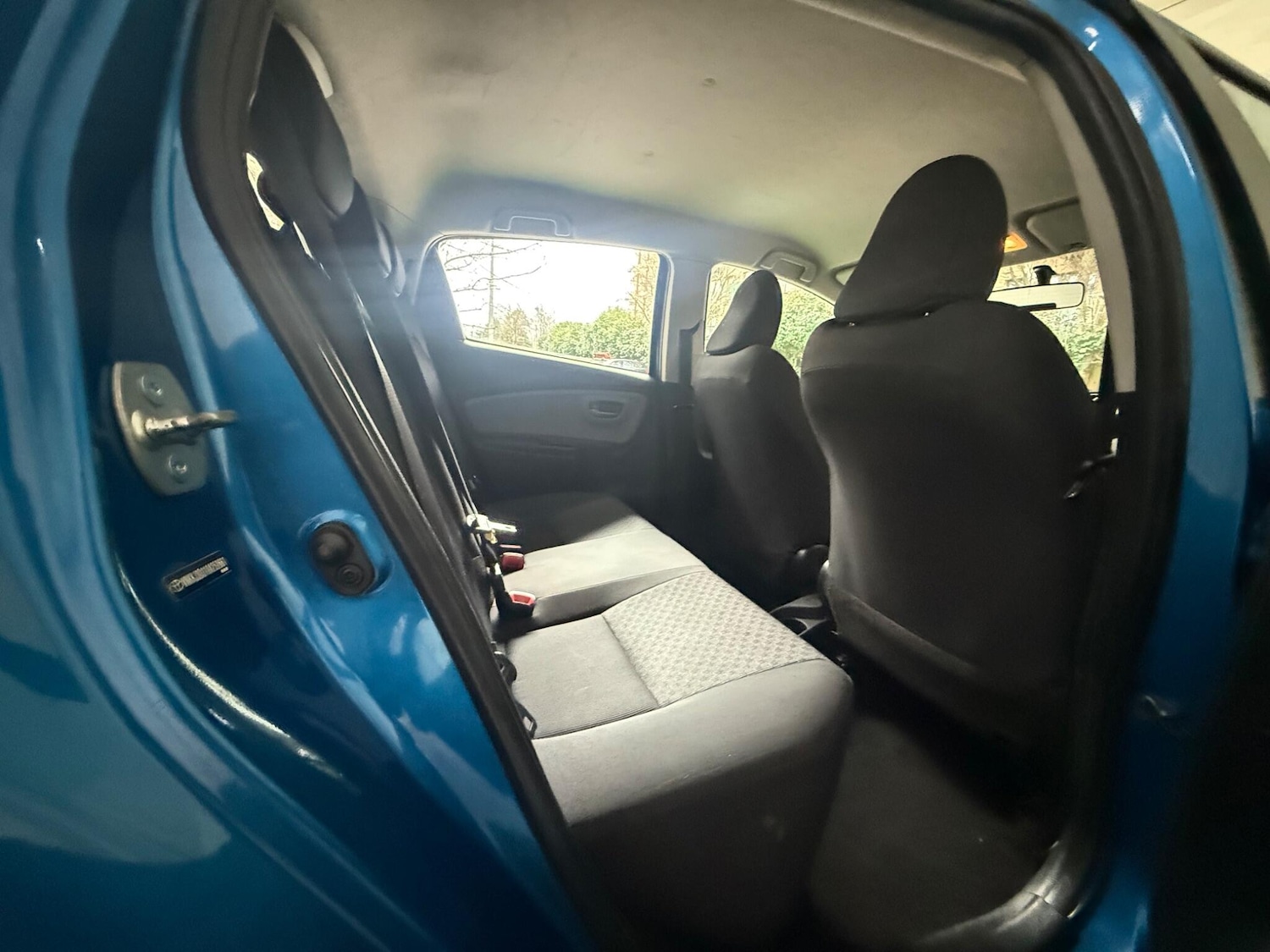 Used Toyota Yaris 2015 for sale - 77040414: Photo 18