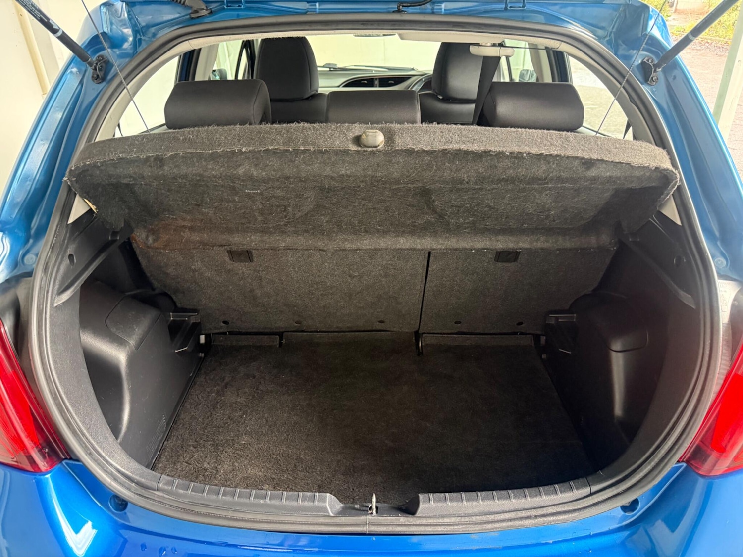 Used Toyota Yaris 2015 for sale - 77040414: Photo 8