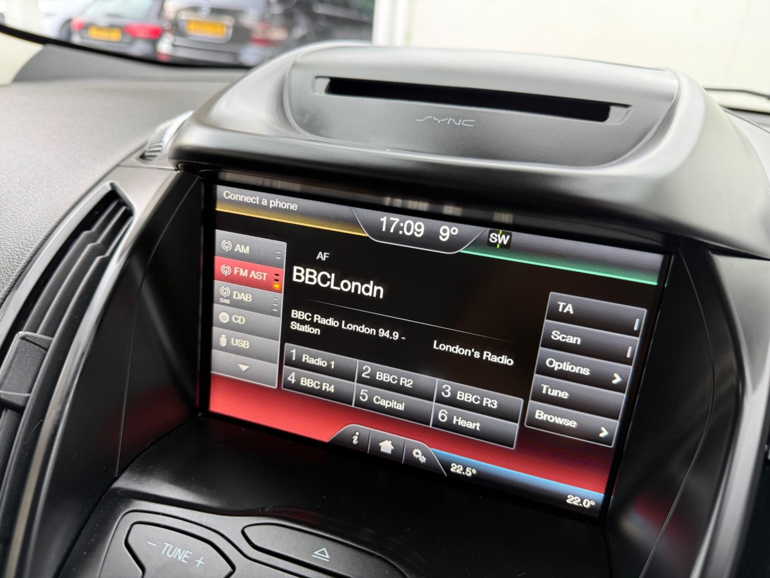 Used Ford Kuga 2016 for sale - 77977906: Photo 44