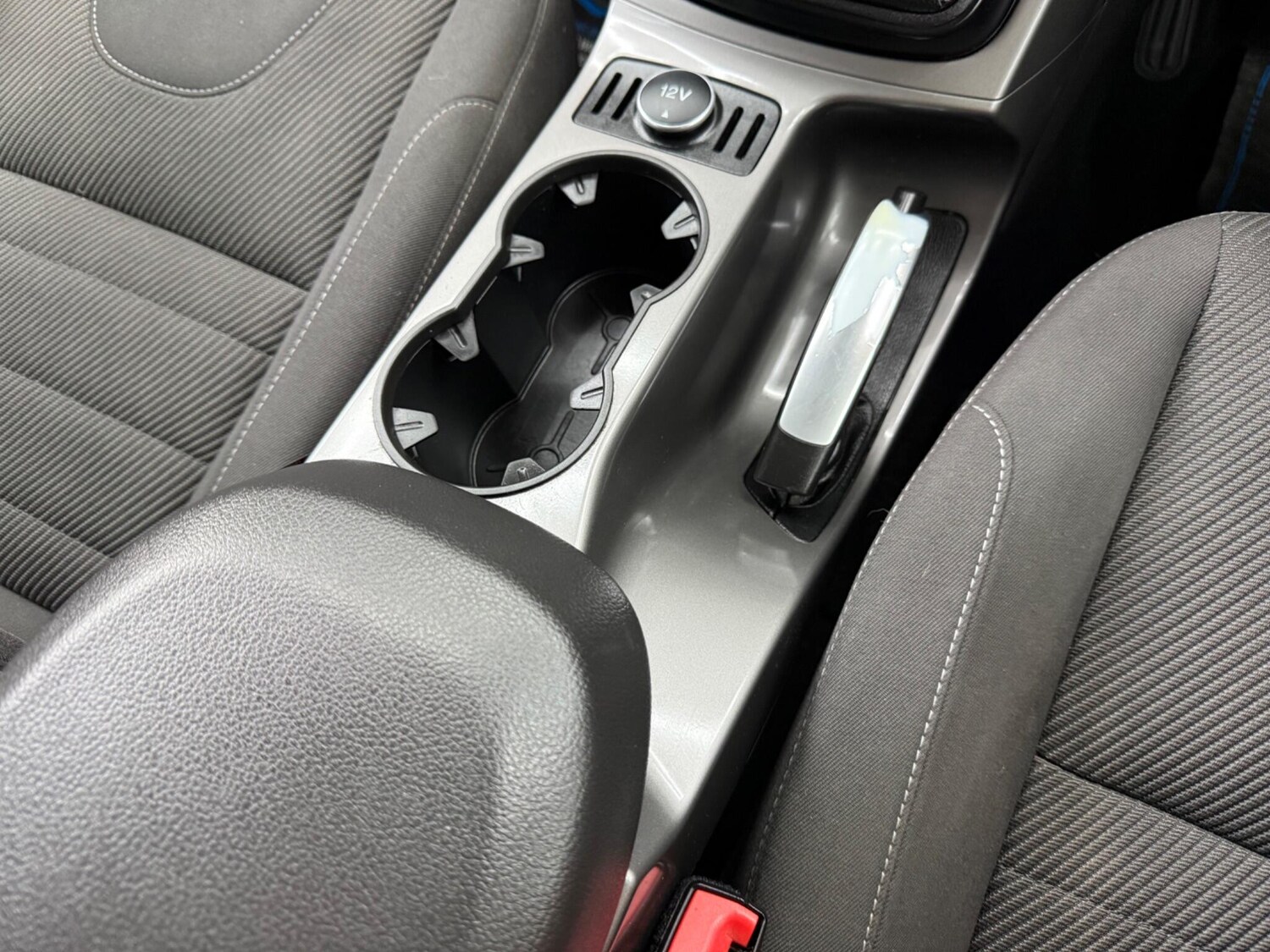 Used Ford Kuga 2016 for sale - 77977906: Photo 53