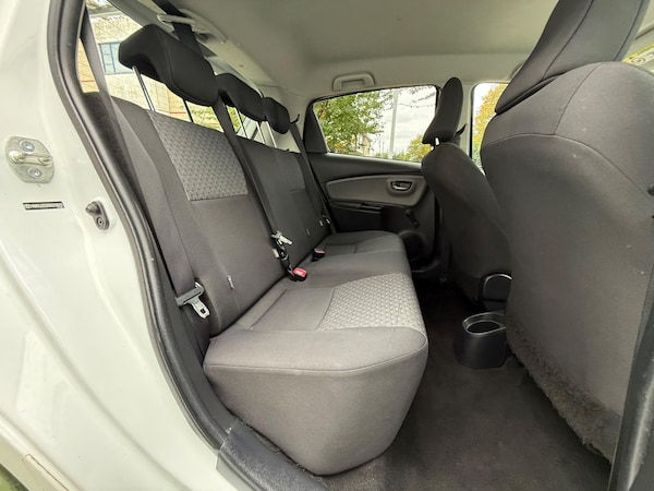Used Toyota Yaris 2015 for sale - 76315029: Photo 20