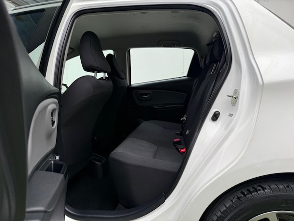 Used Toyota Yaris 2015 for sale - 76315029: Photo 22