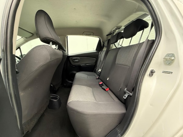 Used Toyota Yaris 2015 for sale - 76315029: Photo 24