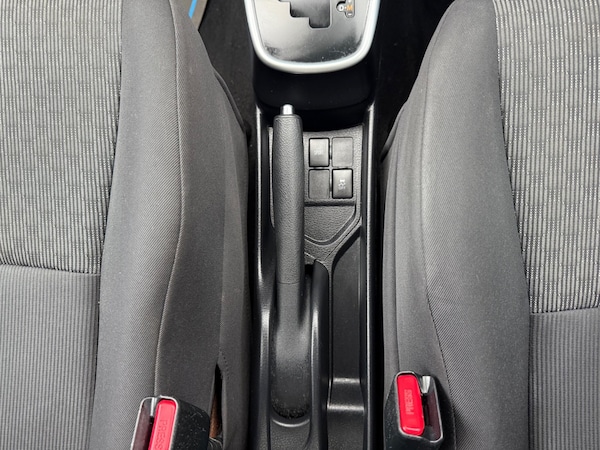 Used Toyota Yaris 2015 for sale - 76315029: Photo 54