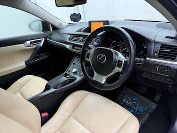 Used Lexus CT 2011 for sale - 77215171: Photo