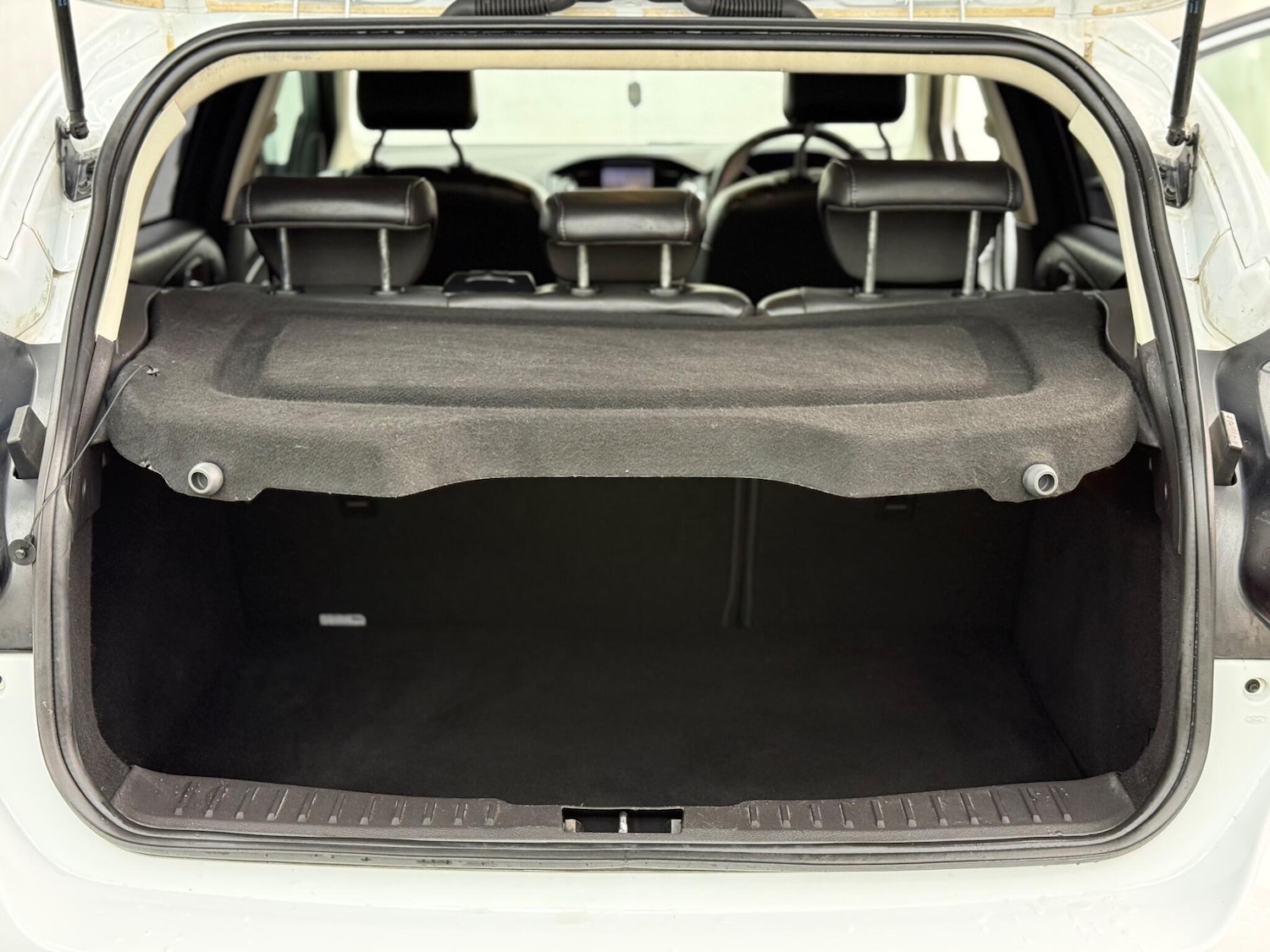 Used Ford Focus 2014 for sale - 77633757: Photo 8