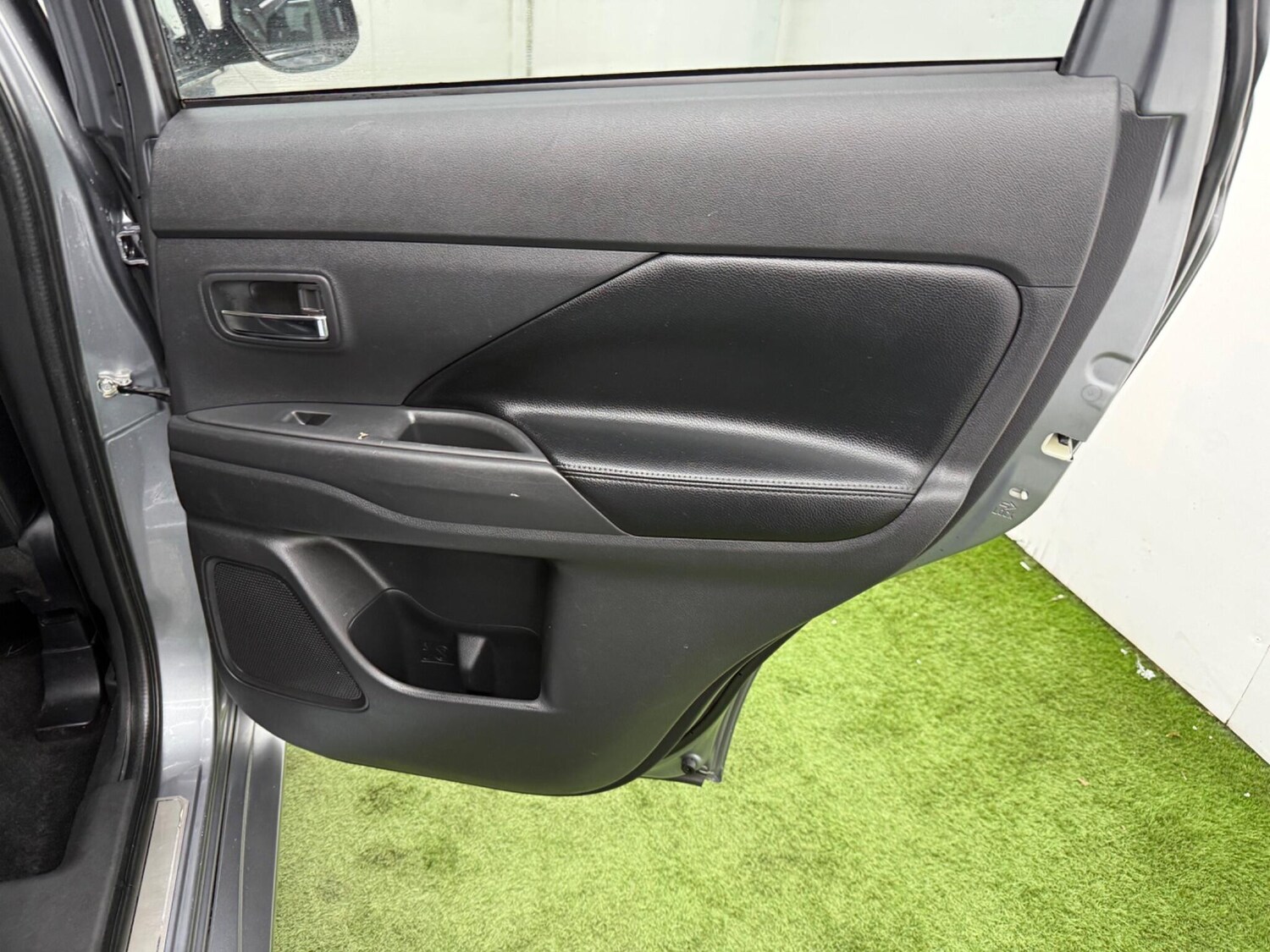 Used Mitsubishi Outlander for sale - 78214387: Photo 23