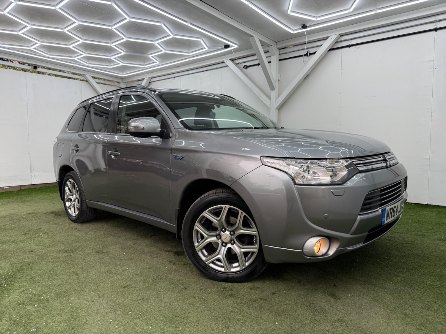 Used Mitsubishi Outlander for sale - 78214387: Photo 4