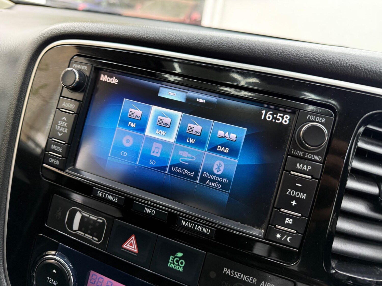 Used Mitsubishi Outlander for sale - 78214387: Photo 49