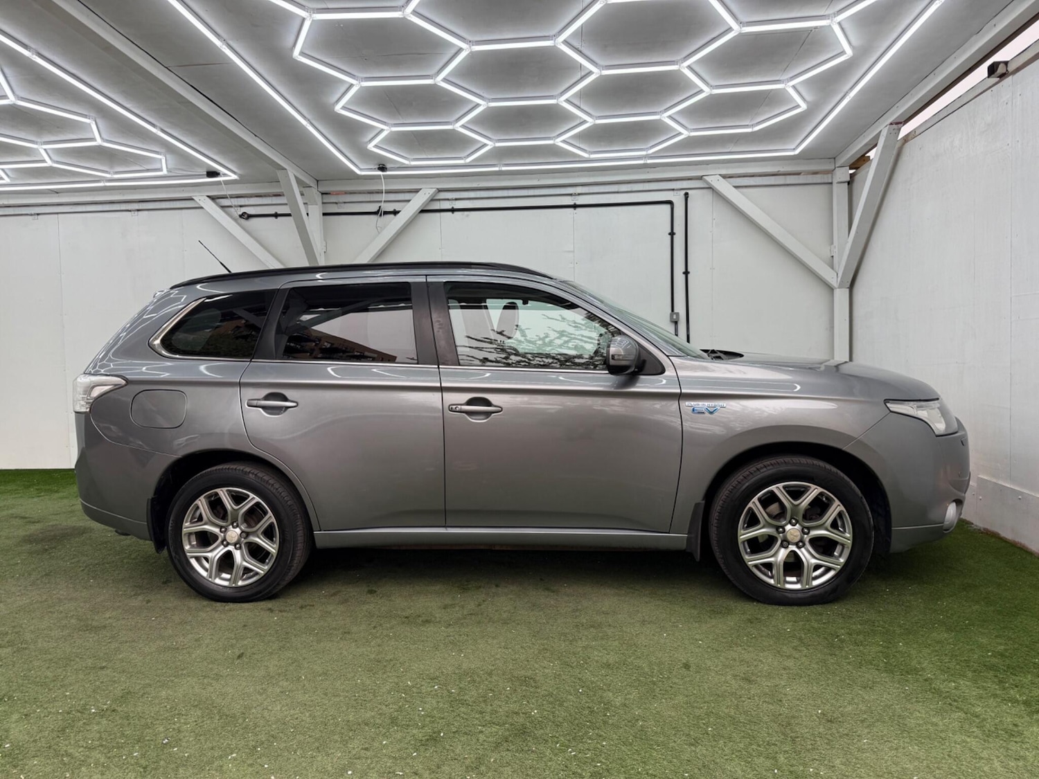 Used Mitsubishi Outlander for sale - 78214387: Photo 5