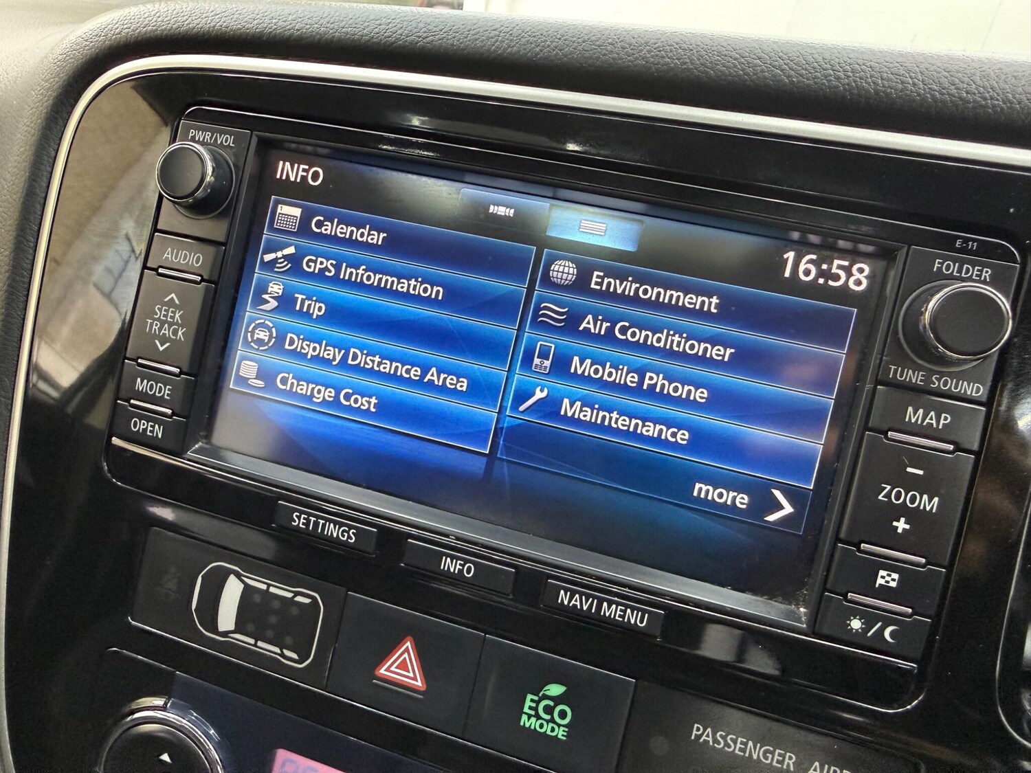 Used Mitsubishi Outlander for sale - 78214387: Photo 53