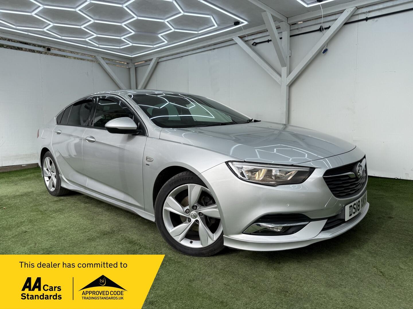 Used Vauxhall Insignia for sale - 77882313: Photo 1