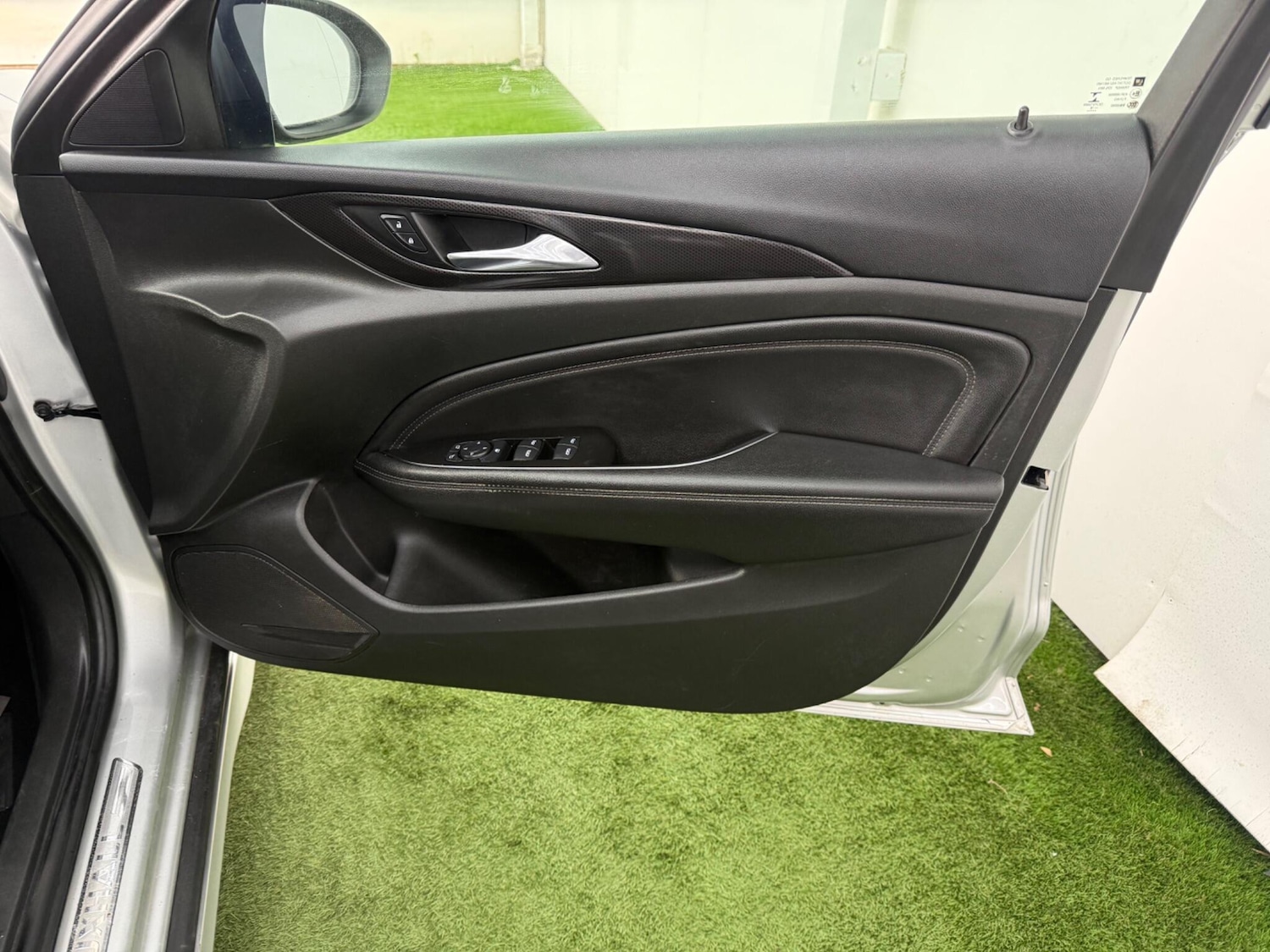 Used Vauxhall Insignia for sale - 77882313: Photo 17