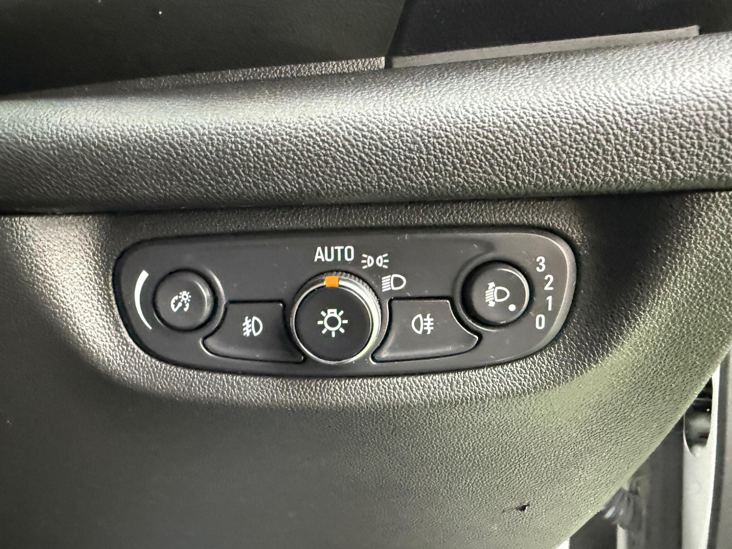 Used Vauxhall Insignia for sale - 77882313: Photo 44