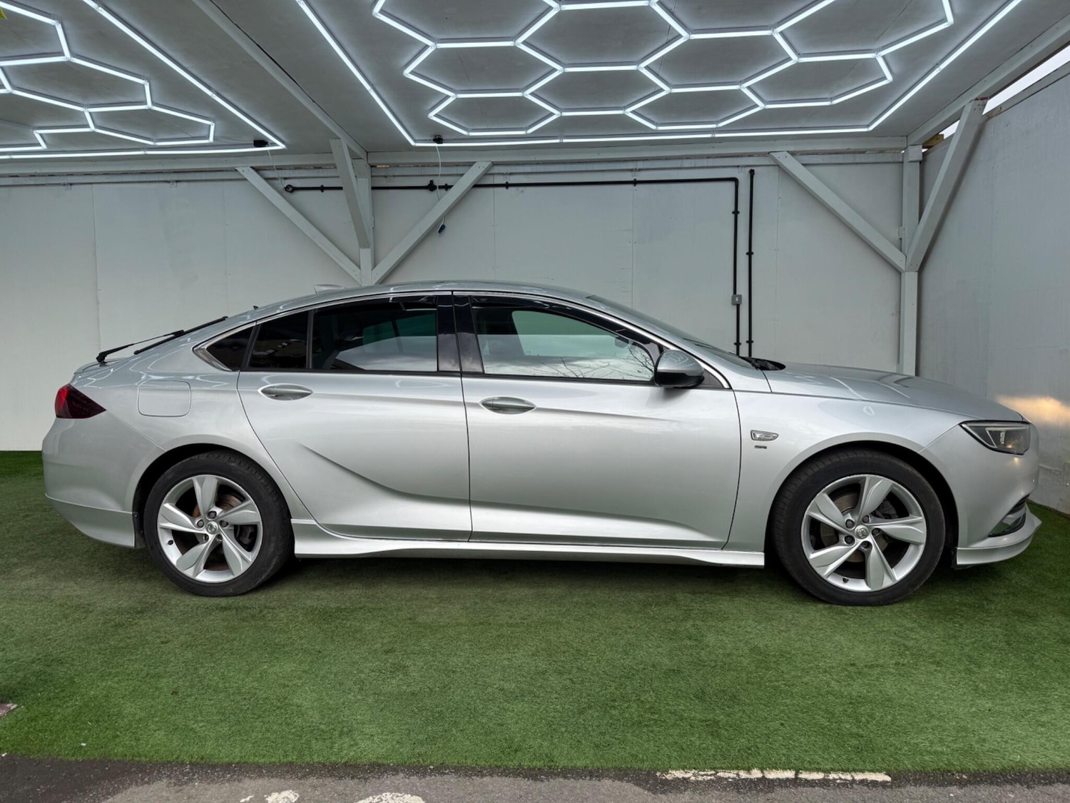 Used Vauxhall Insignia for sale - 77882313: Photo 5