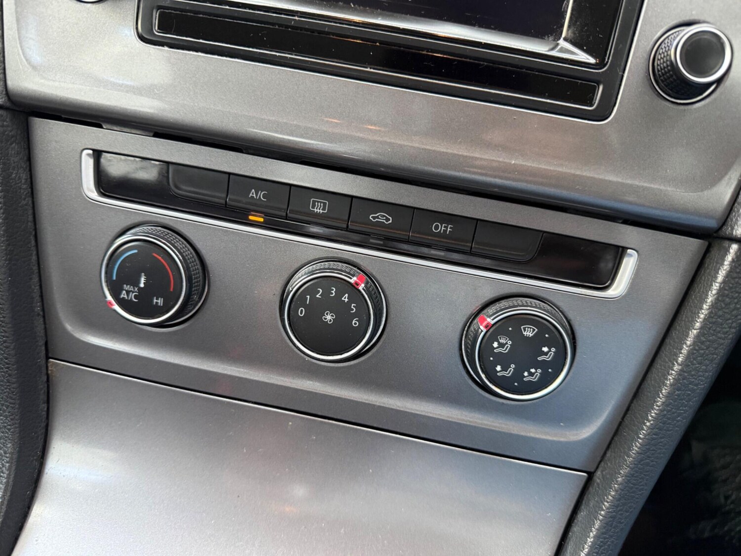 Used Volkswagen Golf 2014 for sale - 78157158: Photo 52