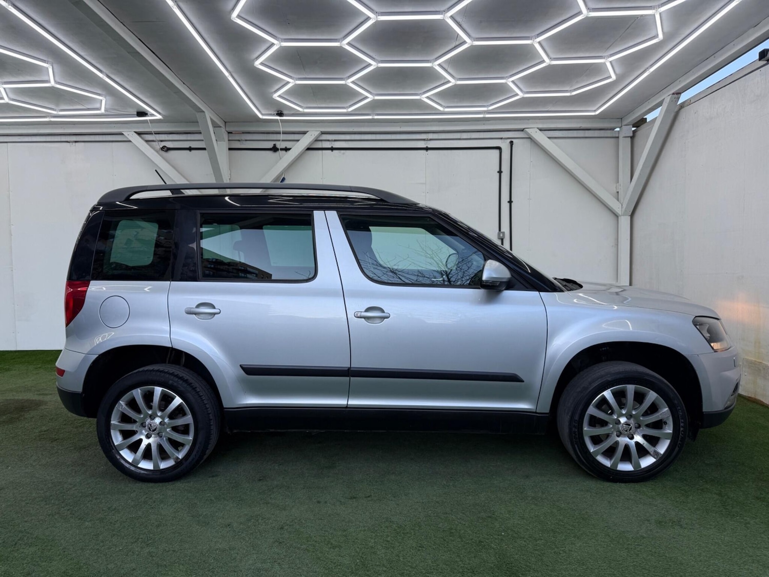 Used Skoda Yeti for sale - 77925193: Photo 2