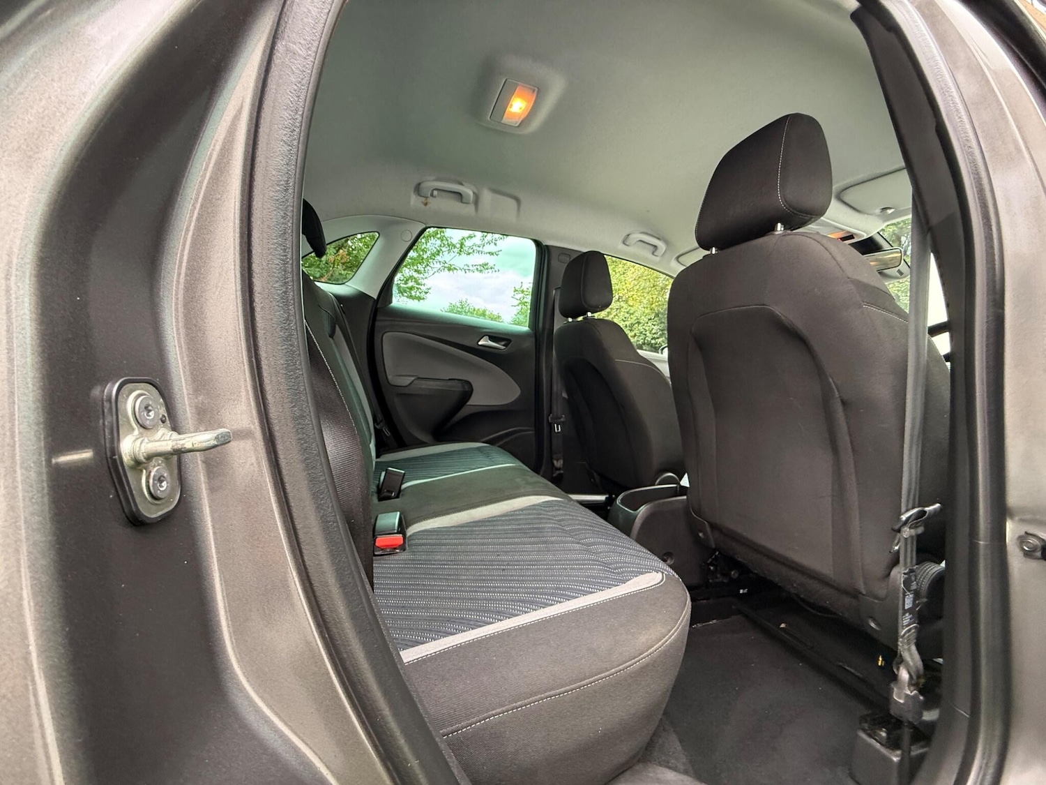 Used Vauxhall Crossland X 2019 for sale - 76084539: Photo 19
